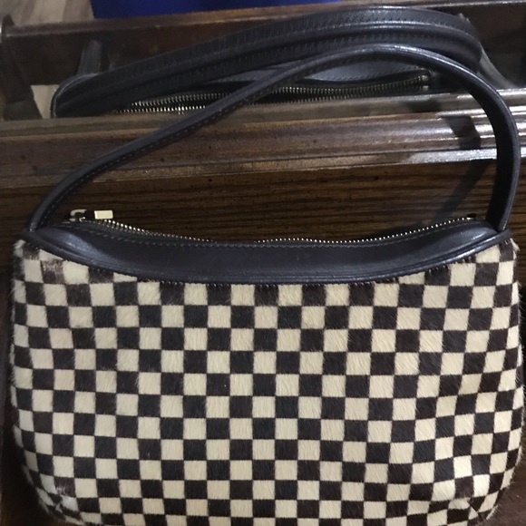 Louis Vuitton Authentic gently worn purse - Picture 1 of 2